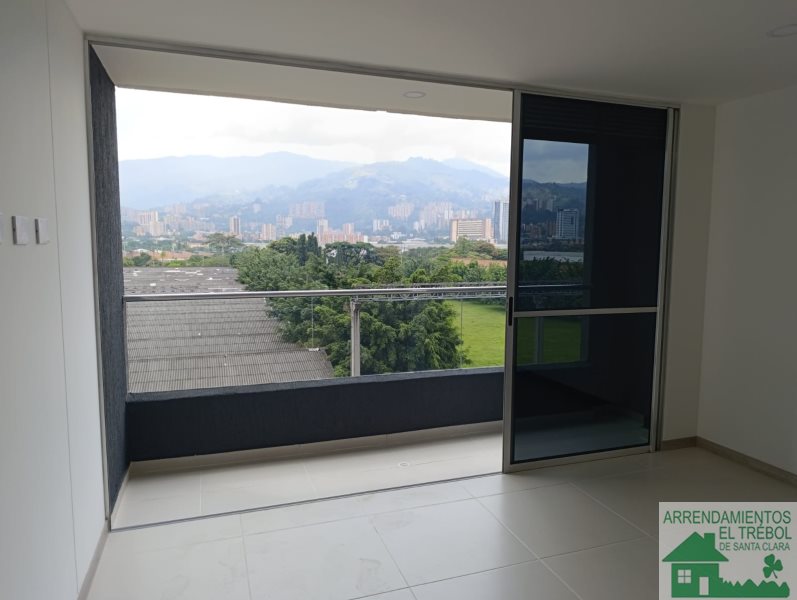 Apartamento disponible para Arriendo en Itagüí Simon Bolivar Foto numero 1