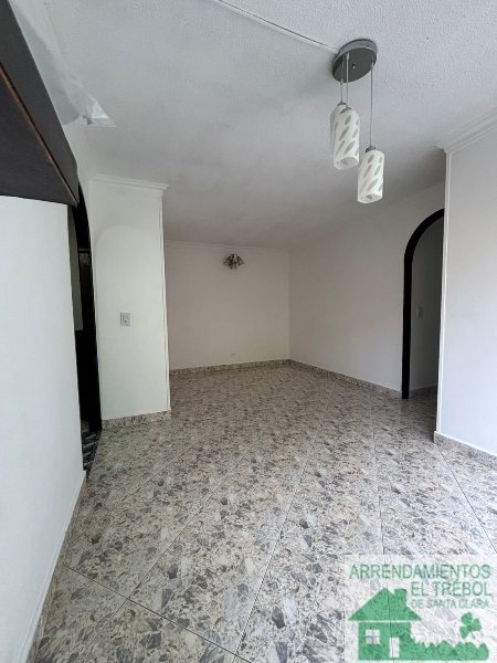 Casa disponible para Arriendo en Envigado El Dorado Foto numero 1