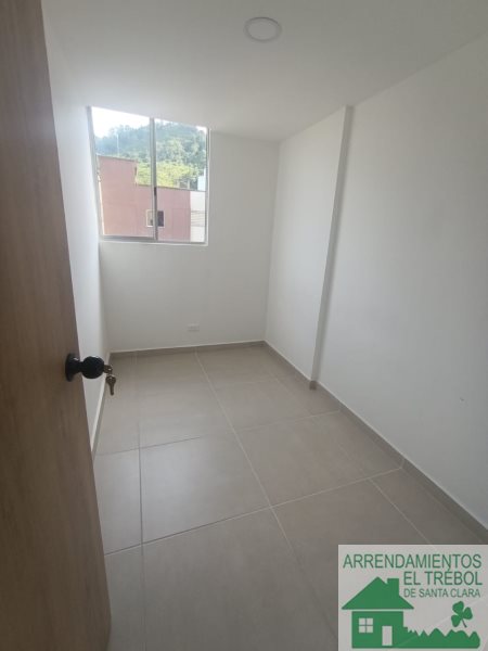 Apartamento disponible para Ambos en La Estrella El Pedrero Foto numero 1