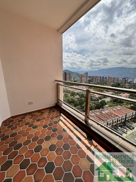 Apartamento disponible para Arriendo en La Estrella Toledo Foto numero 1